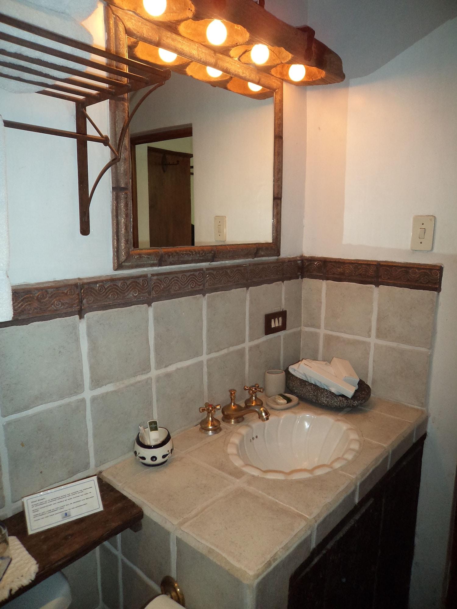 Casa Encantada By Porta Hotels Antigua Exterior photo