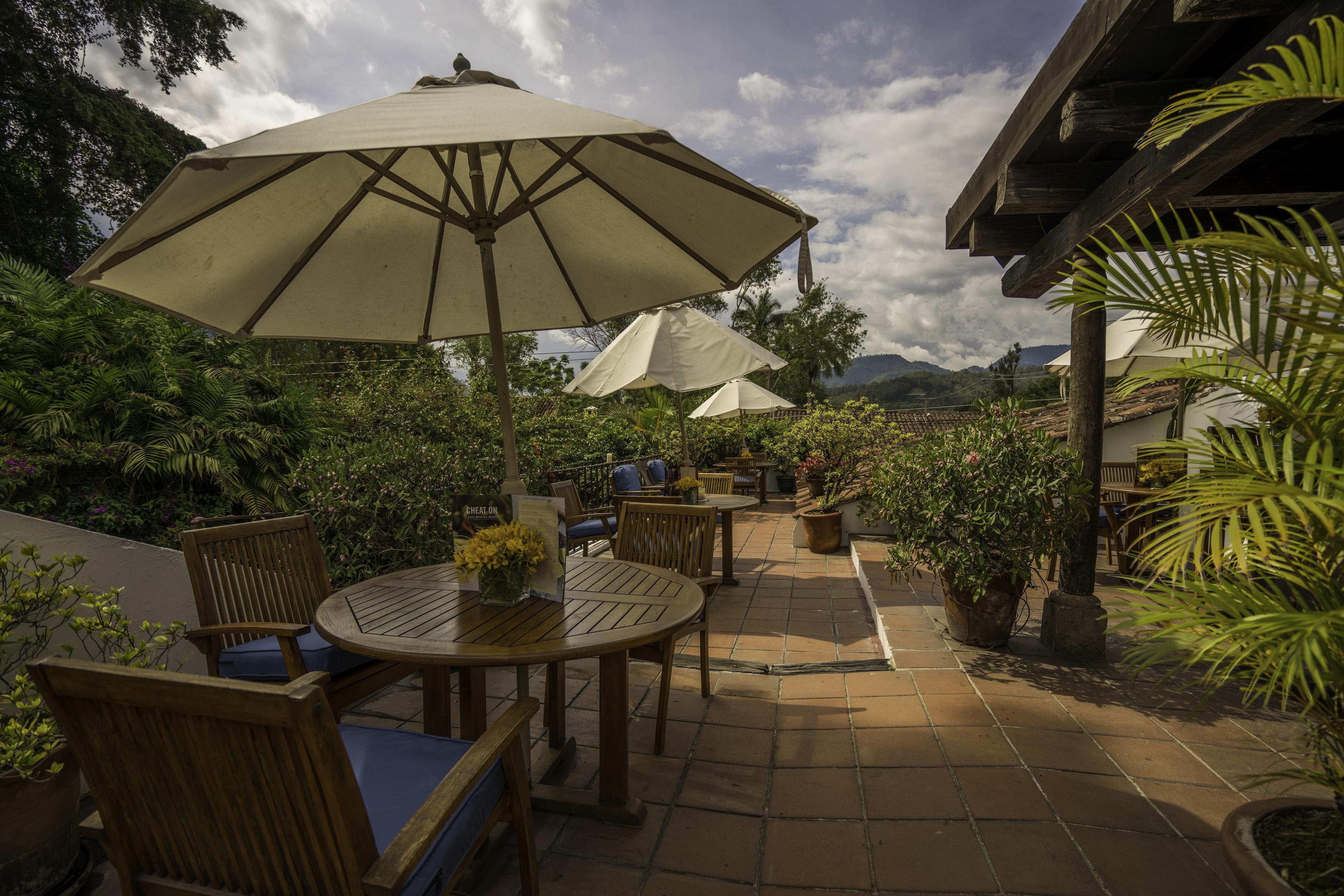 Casa Encantada By Porta Hotels Antigua Exterior photo