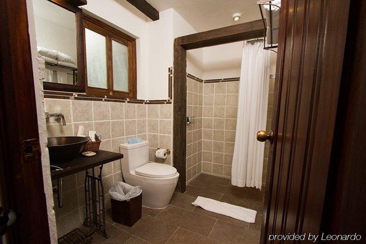 Casa Encantada By Porta Hotels Antigua Exterior photo